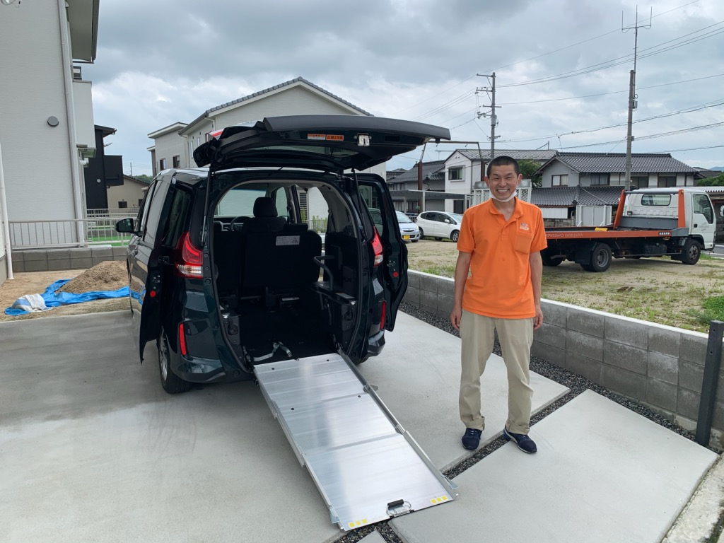 介護タクシーを開業するにあたり・・・ | 福祉車両の専門店オアシスジャパン