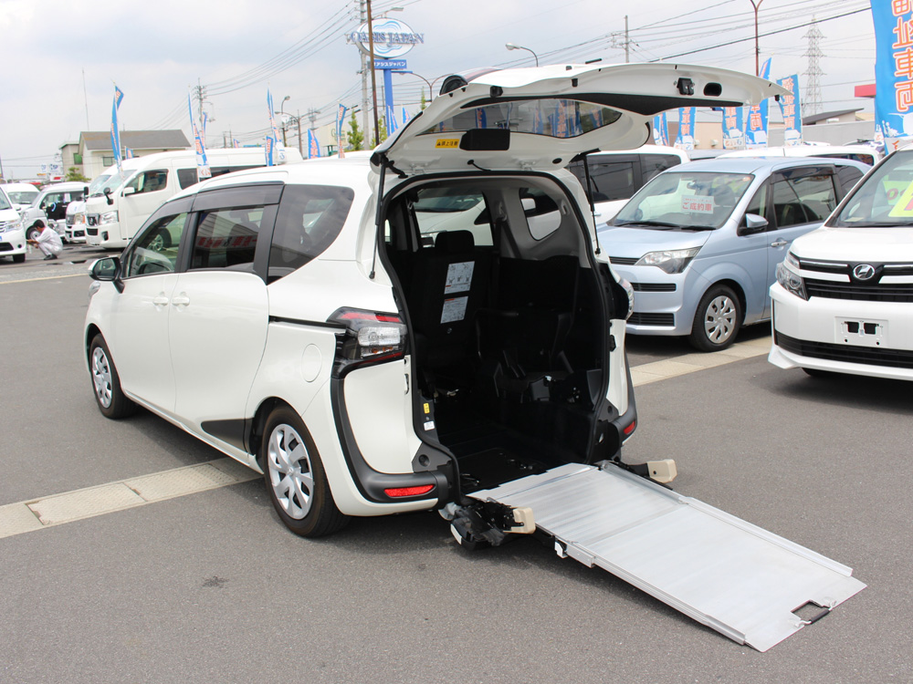 トヨタ シエンタ 車いすスロープ車 X タイプ２ 福祉車両の専門店オアシスジャパン