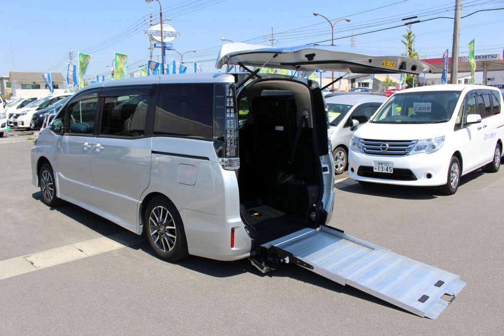 58 ヴォクシー 福祉車両の専門店オアシスジャパン